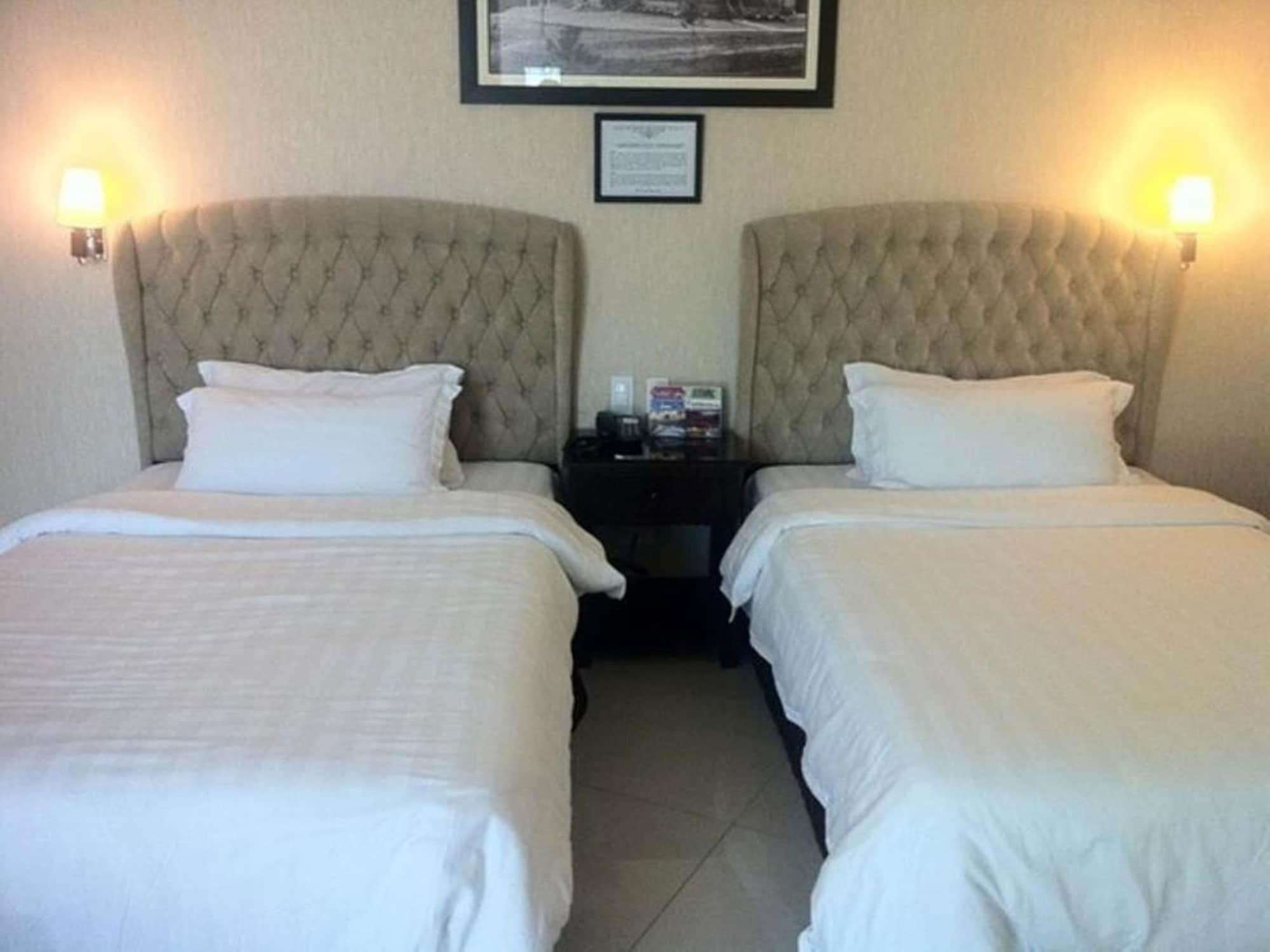 Baguio Crown Legacy Hotel Baguio City Esterno foto